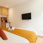 Neuf Metro Buttes Chaumont - 19 - 2p Apartman Párizs