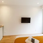 Neuf Metro Buttes Chaumont - 19 - 2p Apartman